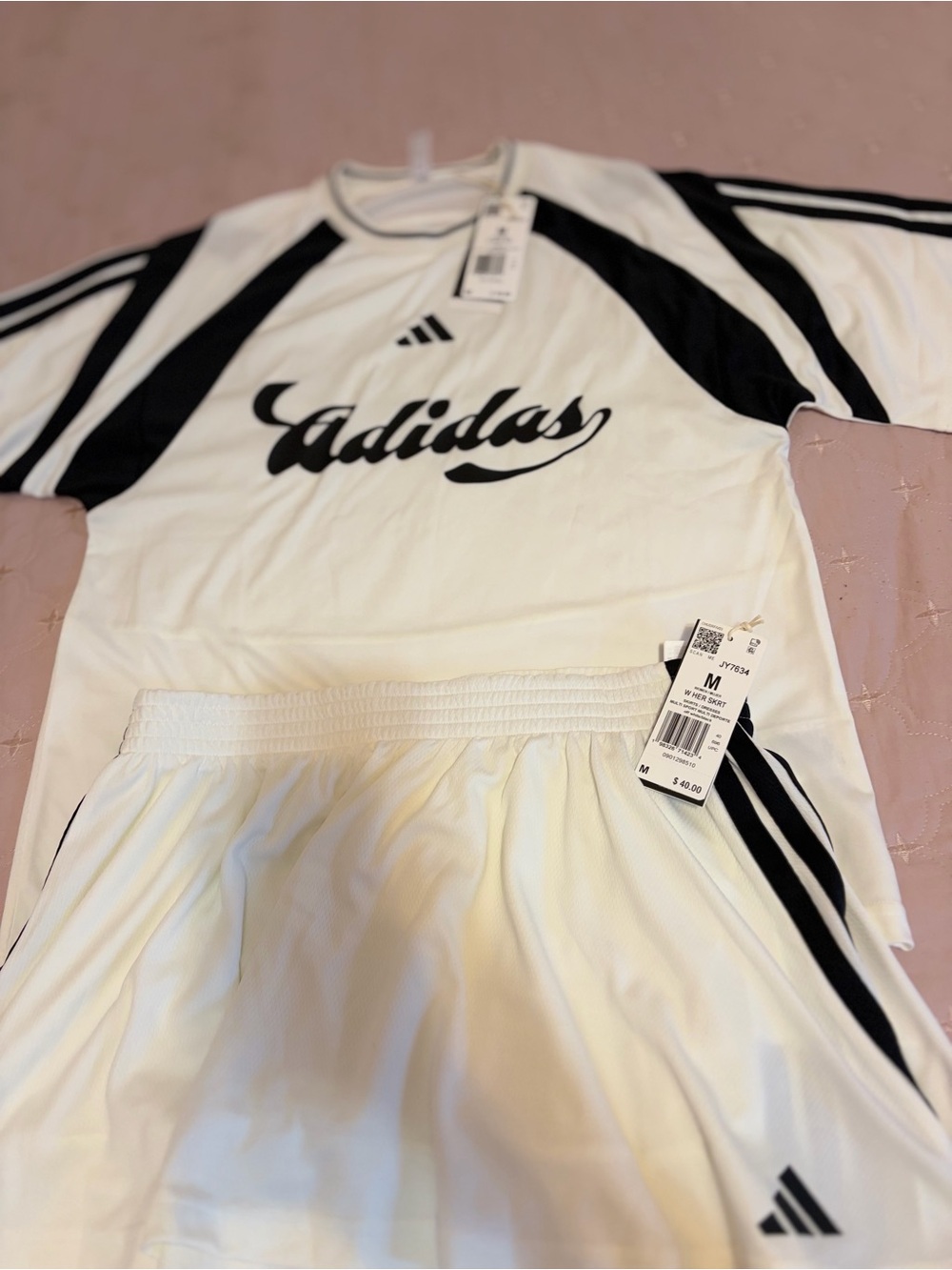 adidas White and Black women’s Athletic Skirt Set